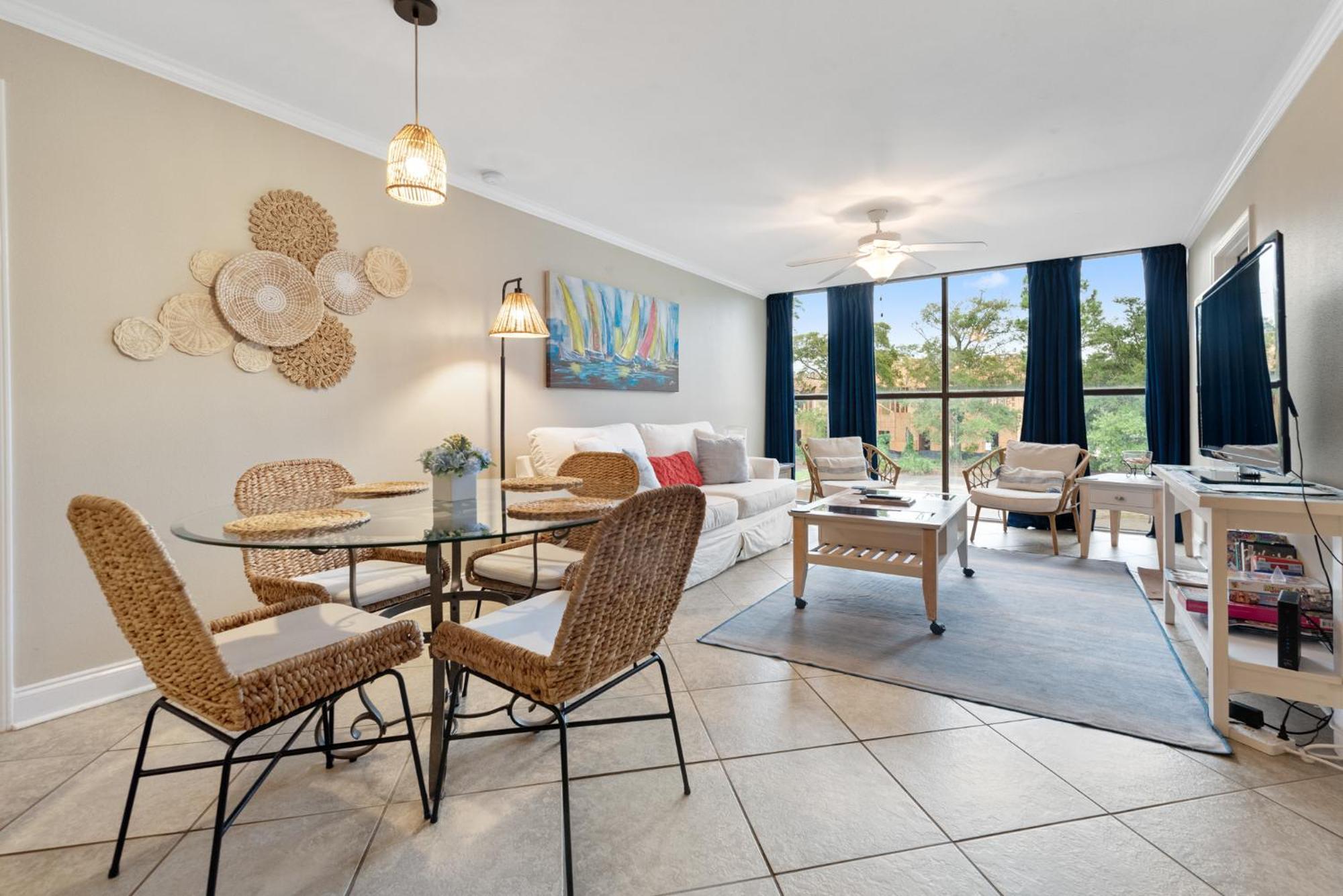 Fun 2 Bed/2 Bath Condo With Pool On Biloxi Beach Buitenkant foto