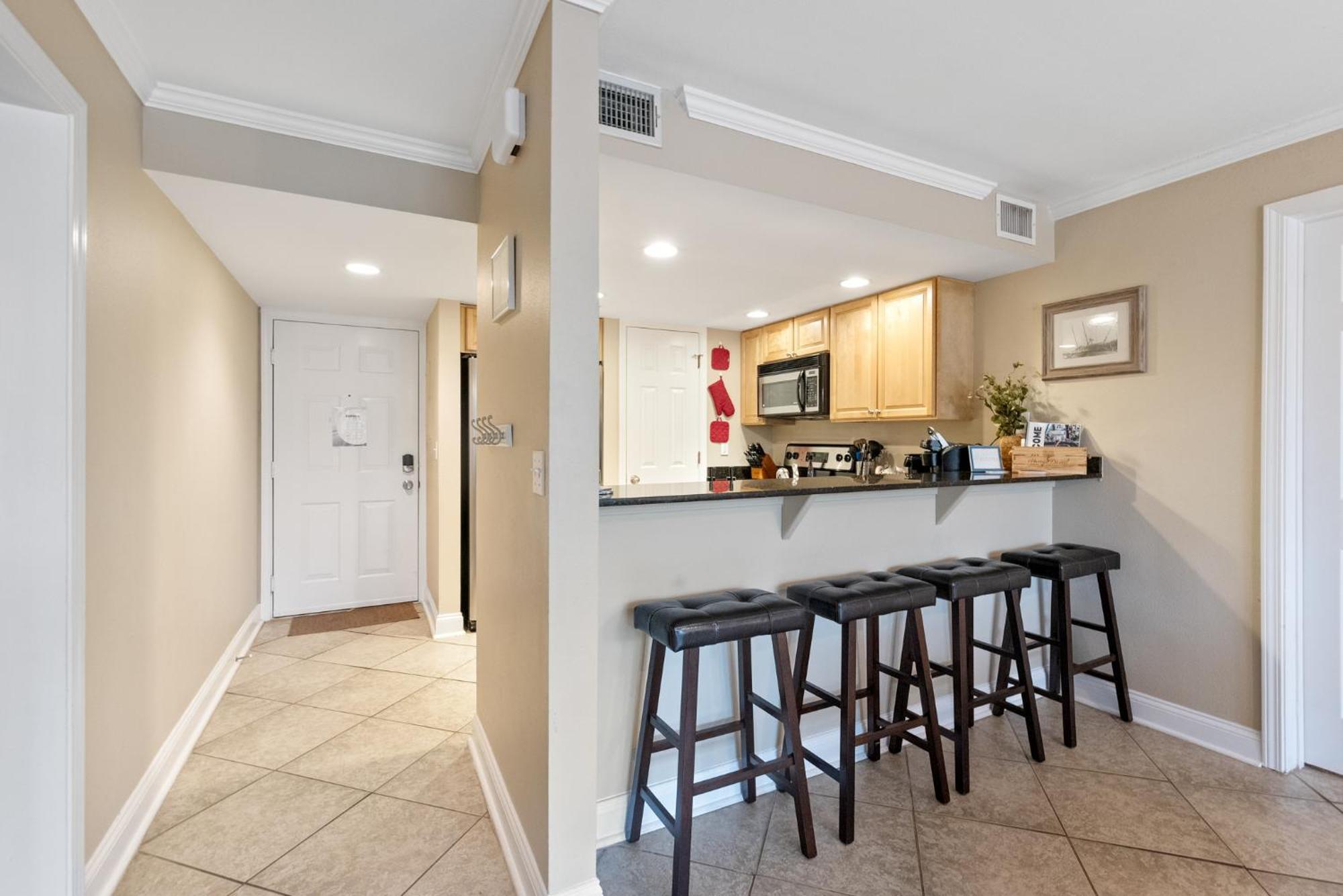Fun 2 Bed/2 Bath Condo With Pool On Biloxi Beach Buitenkant foto