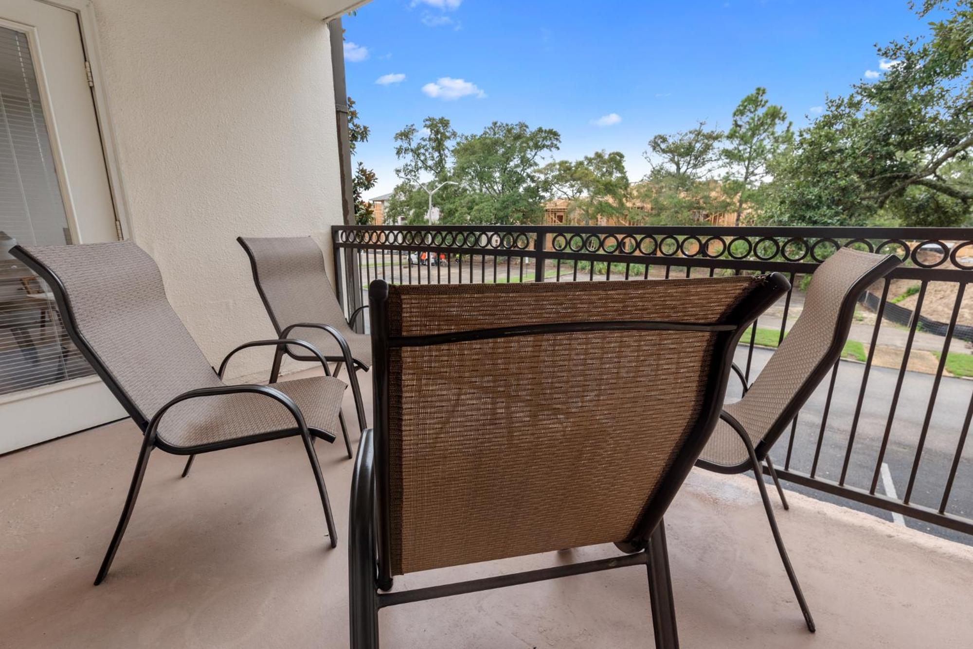 Fun 2 Bed/2 Bath Condo With Pool On Biloxi Beach Buitenkant foto