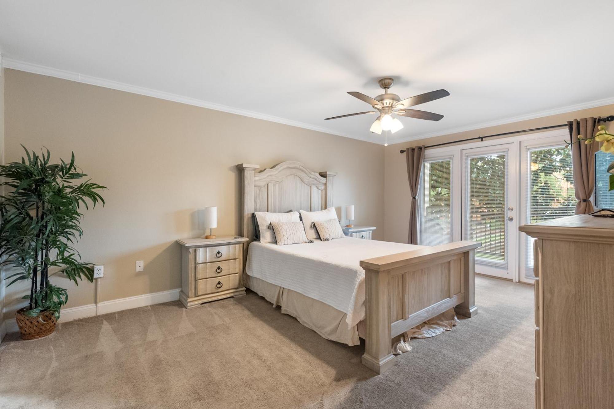 Fun 2 Bed/2 Bath Condo With Pool On Biloxi Beach Buitenkant foto